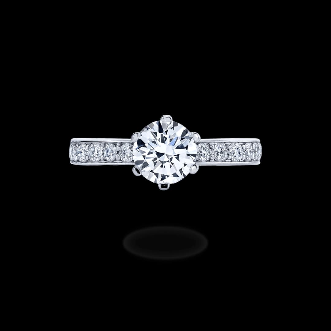 Engagement rings collection